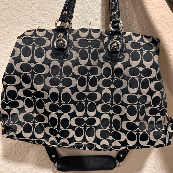 Coach Black and Gray Shoulder Bag - Picture 3 of 7